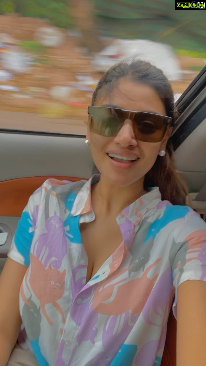 Oviya - 51.3K Likes -