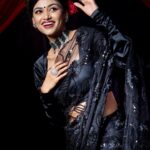 Oviya Instagram - Hair and make up: @murugeshmakeup_hair | Costume: @ki.ruban.ra.j.s @meeyaz_designs | jewellery: @chennai_jazz | Saree Drape: @farhaa_makeupartist | Location: @elementsoneastcoast | Photography: @avimalphotography Elements on East Coast