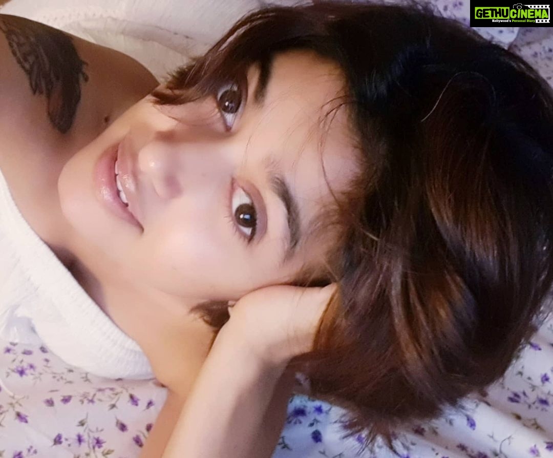 Oviya Instagram - Her angel eyes saw the good in many devils...