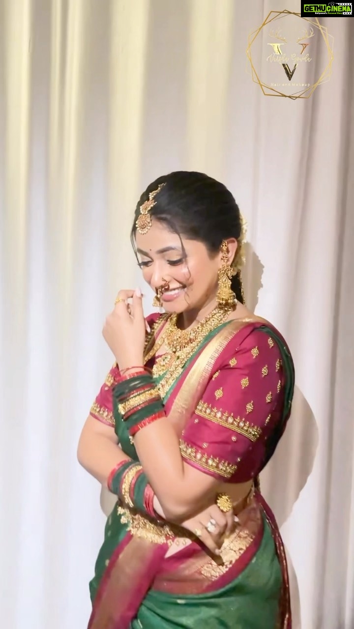 Pallavi Gowda Instagram - DM for Bookings . . . Muse : @pallavi_gowda_official Mentor : @makeoverwithlakshmi_shetty ❤️ . . . . . . . #makeoverwithvarshagowda #mua #makeoverwithlakshmishetty #makeover #hairstyles #hair #hairstylist #bridalhairstyle #bridehair #makeupartist #bridalmakeup #bride #bridestyle #bridesofindia #marriage #bridesofindia #makeup #instamakeup #reception #beauty #makeupartist #haircolorist #love #fashion #groom #party #nailart #skincare #cosmetics #india Bangalore, India