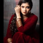 Pallavi Gowda Instagram - I’m a GOOD PERSON but don’t gimme a REASON to show my EVIL side🤨 FEMALE BRAND AMBASSADOR SHOOT For @_mp_model_management • MUA : @nishismakeover • Hairdo : @jamuna_makeup_and_hair_stylist • Outfit : @anargya_couture • Jewellery : @beaded_treasures_jewelry • Pic : @cine_digi_studio • Host : @_cozofyou_
