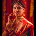 Pallavi Gowda Instagram - MUA : @makeoverwith_bhavyanaik Hairstyle & saree : @fairytales_beauty_lounge Jewellery : @waymore.priyanka Outfit by :@vasthragruhabyvidyaraju P.C. : @prime_captures_