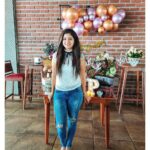 Pallavi Gowda Instagram - Thank u @eventfantasy_ for making my birthday so special 🥰 Le Grapes Restobar