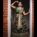 Pallavi Gowda Instagram - Mainu lehenga lai de mehanga ja marjaneya Aine paise dass tu kithe lai ke jaane aan Maine lehenga lai de mehanga ja marjaneya 😉 The Peacock Grove