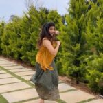 Pallavi Gowda Instagram - Aa music kelidmele dance madle beku alva😉 #Folk #Dance #DancersOfReels #TrendingReels #Reels #Sandalwood
