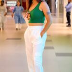 Pallavi Gowda Instagram - Trending Reels ❤️ #trendingreels #reels #trendingsongs #dance #bullettrain #cinepolis #bookmyshow #daminienanda Cinépolis
