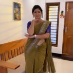 Pallavi Gowda Instagram – Bcoz it’s trending so I did it in desi attire
#Saree #TrendingReels #GomiGomi