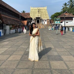 Pallavi Gowda Instagram - 😇