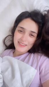 Pankhuri Awasthy Rode Instagram - Mornings with Mr. Rode or may I say Mr. Sleepy Head 🤪😴💤 . . . #sleepy #morningmood #love #couple
