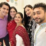 Pankhuri Awasthy Rode Instagram - Blessed Eid! 🌙🤲🏻 🧿 #sharingthisbeautifuljourney #mumstobe #dadstobe #eidmubarak #pregnancy #phase #love #bump Mumbai, Maharashtra