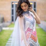 Pankhuri Awasthy Rode Instagram - Much awaited reel @pankhuri313 Label @thedotlabel Clicked by Horil Humad @horilhumad Assisted by @gaurav_0525 Hair and makeup by @jhanvimehta_mua_ Styling by @thedottstyle @thedotdiary Location @grandhyattmumbai For shoot inquires and collaborations DM or Mail:- horilhumadphotography@gmail.com #horilhumadphotography #fashionphotographer #fashionphotographyappreciation #lookbookshoot #indianwear #traditionalwear #shootscenes #canon #instagram #actor #pankhuriawasthy #thedotlabel #lighting #magazineshot #marvelous_shots #portrait #picoftheday #staytuned #portraitsofficial #photooftheday Grand Hyatt Mumbai