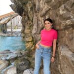 Pankhuri Awasthy Rode Instagram - If you’re reading this, you rock! Sorry, bad puns are how eye roll 🤪 . . . #punny #jokes #carousel #smiling #happyday #love #actor