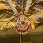 Pankhuri Awasthy Rode Instagram - The PUNERI Haar, with its intricate design and beautiful pearls, is more than just a piece of jewelry. It's a symbol of tradition, culture, and heritage that has been passed down from generation to generation. It's a timeless piece that never goes out of style. Whether you're dressing up for a wedding or adding some glam to your everyday look, this necklace is sure to turn heads and make a statement.