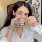 Pankhuri Awasthy Rode Instagram - Who said you can’t be glam, edgy and boho at the same time? 😉 #Fashionista #EarringsOfTheDay #glammakeup #dewyskin #dewymakeup
