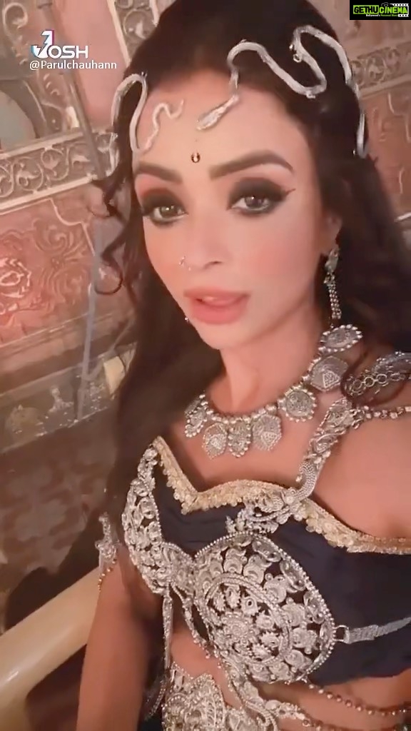 Parul Chauhan Instagram - ❤️❤️❤️❤️ @josh.punjabi @officialjoshapp #love #song #actorslife #workmode #reels