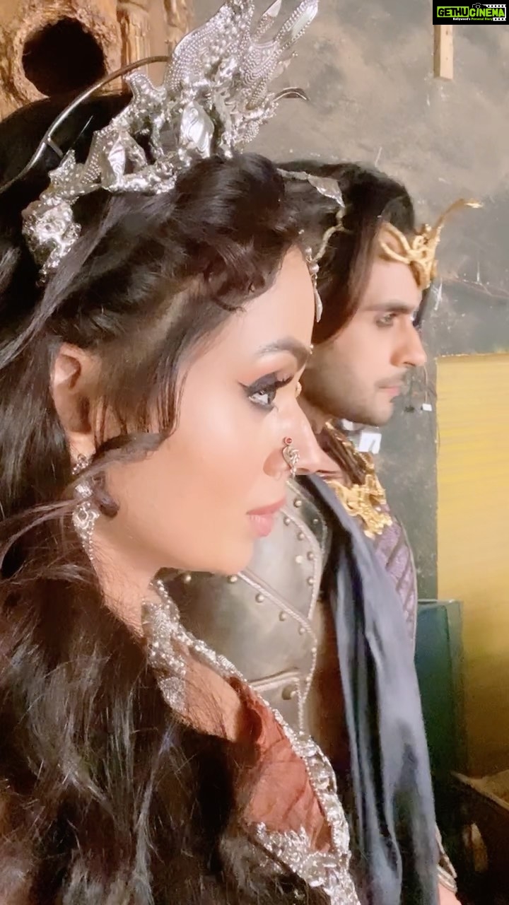 Parul Chauhan Instagram - Finally 🥳 @parulchauhan19 #bts #onset #ınstagood #reels