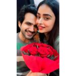 Parul Chauhan Instagram – Happy marriage anniversary to us @thechiragt ❤️❤️❤️❤️❤️Dont have words to describe ur love towards me.how u pampered me in these 4 years… pata hi nhi chala 4 Saal beet gaye ,Abhi bhi Ek Dosre ko dekh ke yahi bolte hai chirag yar hamari shaadi ho chuki omg we are married😹😹😹jokes apart u r everything to me u r just amazing u r my ❤️❤️❤️❤️❤️❤️love u sooo much 😍😍😍❤️❤️❤️😍😍❤️❤️❤️🤪 Lucknow, Uttar Pradesh