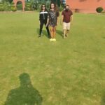 Parul Chauhan Instagram - #jugnuchallenge The happiness of completing my first challenge with my buddies...thank you @rupalllifechanger @imkunal.peas 🎬@justchiragt