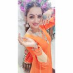 Parul Chauhan Instagram - Beauty is who you are. Jewellery is simply the icing on the cake" Thank u @sai_collection2020 for these beautiful jewellery..💞💞💞💞💞💞💞💞