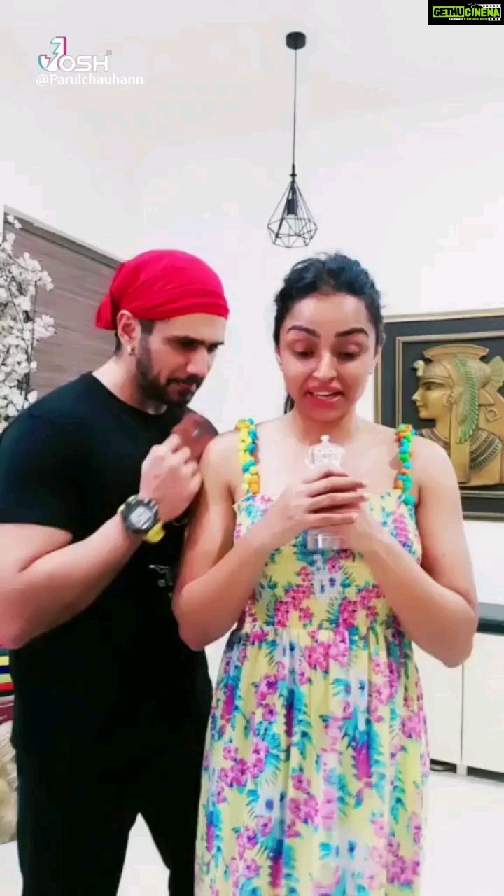 Parul Chauhan Instagram - 😂😂😂 @justchiragt @officialjoshapp