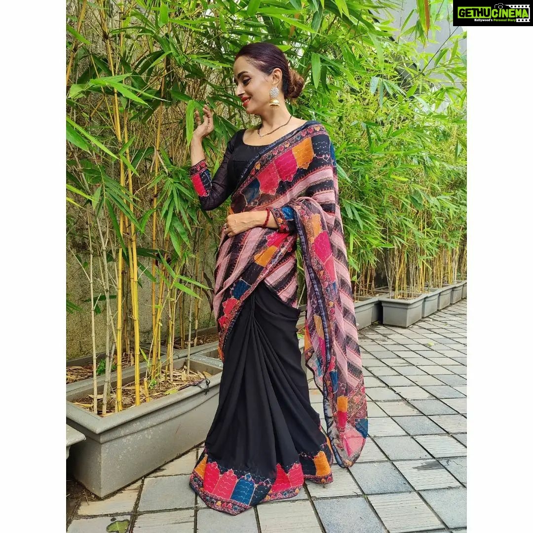 Parul Chauhan Instagram - Thnk u so much for this beautiful @p_s_fashion_club ❤️❤️❤️❤️❤️