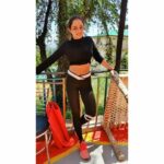 Parul Chauhan Instagram - I never knew dieting would be so interesting unless I met @doctordetox.in @drdetoxbindiya .. Thank you so much for all the efforts you personally gave and I am so happy to get connected to you... Your diet fundas are totally different ,simple yet super effective... Now you are stuck with me for life..😜 Special thanks to @avanisoni18 for Introducing me to bindiya 🤗🤗❤️❤️❤️❤️❤️❤️❤️