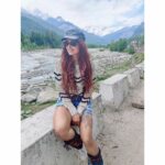 Parul Chauhan Instagram – Travel is the only thing you buy that makes you richer.”❤️❤️❤️❤️❤️
I’ve lately realised what makes me happy …I’ve finally figured out where my peace lies… 

📸Patiiiiiiiiiiiiiiiiiiiiu