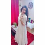 Parul Chauhan Instagram - White is the color of peace Thank u for this beautiful gift @styleinhand6 ❤️❤️❤️❤️❤️❤️