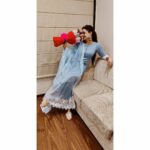 Parul Chauhan Instagram - Self confidence is a super power. Once you start to believe in yourself, magic starts happening Thnk u so much @rutbaa_13 for this beautiful black metal jhumka 😘😘❤️ Wearing this beautiful suit it's Pure Jaam Cotton fabric Kurta with Pant nd organza duppata heavy lace work on kurti and dupatta ..loved the fabric n specially duptta thnk u @vastrabyekta & @creationspng 😘❤️😘❤️😘❤️😘❤️ 📸📸@maneeshaojha