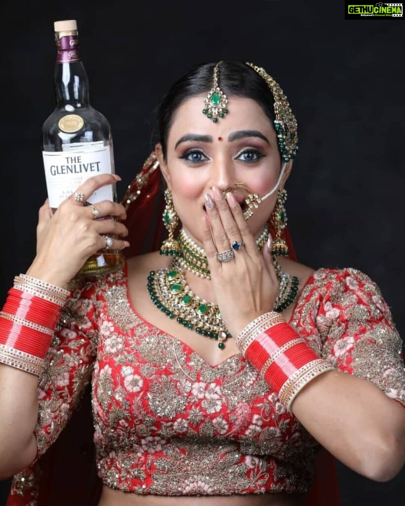Parul Chauhan Instagram - When I drink alcohol everyone says i am. Alcoholic... When I drink Fanta no one says i m Fantastic 😂😂😂😂😂😂😂😂😂😂😂😂😂