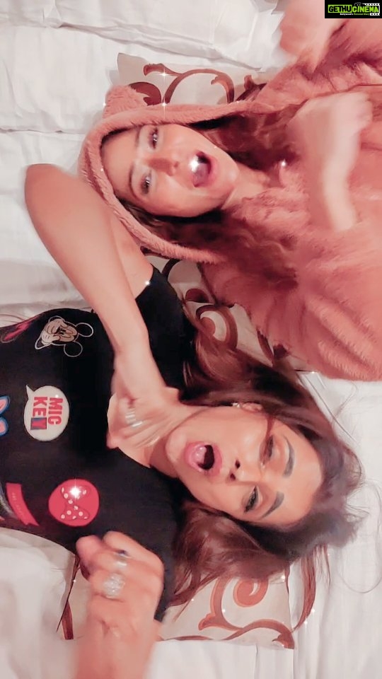 Parul Chauhan Instagram - @ssarakhan #bidaaigirls #crazyus 😀❤️❤️Love u my chota sa cute sa mera baby I love u soooooo much ❤️❤️❤️❤️😘😘😘😘😘😍😍😍😍💞💞💞💞💞💖💖💖💓💓💓😍😍❤️❤️❤️❤️❤️❤️❤️❤️❤️❤️❤️❤️❤️❤️❤️❤️❤️