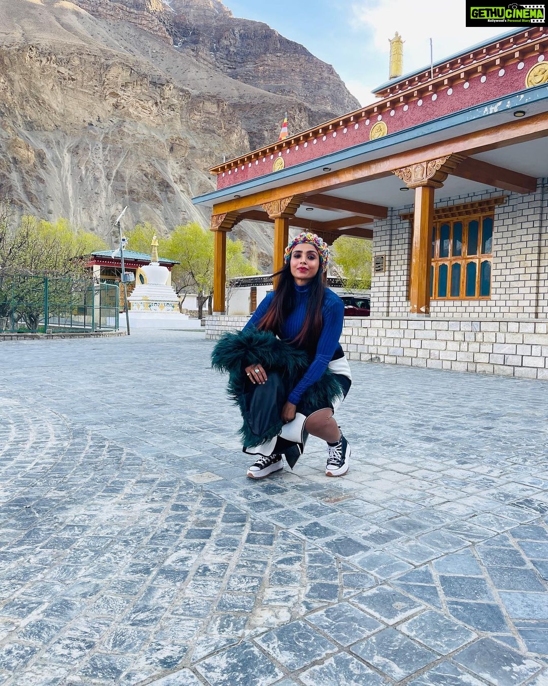 Parul Chauhan Instagram - “Just be yourself, there is no one better.” ... ❤️❤️❤️❤️❤️ #happiness #happytime #happy #enjoyment #enjoythelittlethings #travelphotography #travelblogger #traveler #travelholicyou #selflovequotes Tabo, Spiti, HP