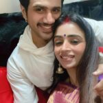 Parul Chauhan Instagram - महालक्ष्मी नमस्तुभ्यं नमस्तुभ्यं सुरेश्वरी । हरी प्रिये नमस्तुभ्यं नमस्तुभ्यं दयानिधे ।। दिवाली पर्व की हार्दिक शुभकामनाएं।। ❤️❤️❤️❤️❤️❤️❤️❤️❤️
