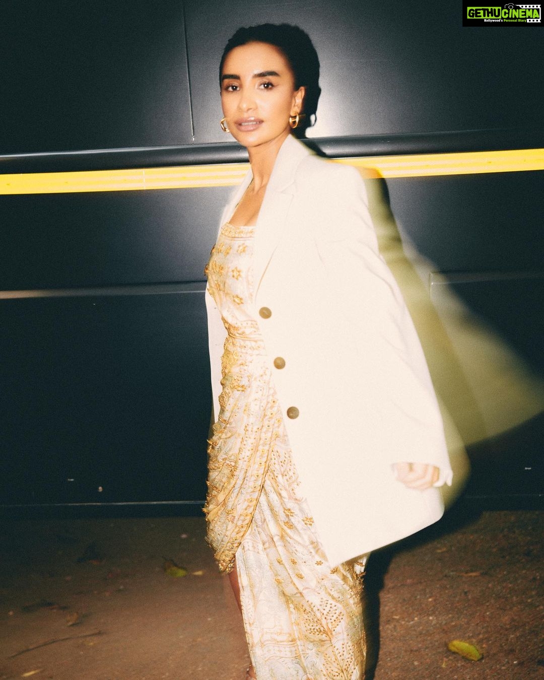 Patralekha Instagram - Promotions Dress @aartivijaygupta Blazer @massimodutti Jewellery @shoplune Shoes @aminamuaddi Shoes @aminamuaddi Hair @krisann.figueiredo.mua Makeup: @rakshandairanimakeupandhair Assisted by @rhoehan Photo @leroifoto