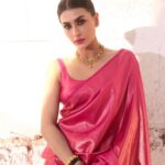 Pavitra Punia Instagram - Just a little bit of pink 🌸 … puri he gulabi hu 🌷 #pavvitrapunia #pavitrapunia #fashion #style #glam
