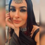 Pavitra Punia Instagram – 🤳 selfie ka mood tha aur dher bhar photos le li 😁🧿

#pavitraapuniya #fashion #style #glam #selfie #beautiful sí मैं