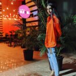 Pavitra Punia Instagram - Lovely and peachy so imma growing glowing 🧡🦊🦀🍁🍀💥 = Pavvitra punia 🧿 #pavvitrapunia #eijazkhan captured 📸me