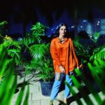 Pavitra Punia Instagram - Lovely and peachy so imma growing glowing 🧡🦊🦀🍁🍀💥 = Pavvitra punia 🧿 #pavvitrapunia #eijazkhan captured 📸me