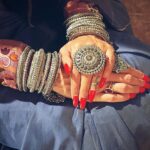 Pavitra Punia Instagram - Greyly color essence in me 🕸 Designed myself again 🧿 #pavvitrapunia