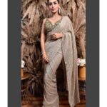 Pavitra Punia Instagram – Saree 😃

Outfit – @labelmraar
Styled & conceptualised by – @manishagoyalofficial
HMua – @prikhushmakeovers 
Jewellery – @santramsjewelry
Hair accessory – @floristaa
Backdrop – @pompomevent
Location – STUDIO MRAAR