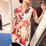 Pavitra Punia Instagram - 🏄🏻‍♀️ ✈️ Wearing @ikichic_official Heels - straight from my closet Hand bag - straight from my closet #pavvitrapunia #travel #diary #reelitfeelit #reelkarofeelkaro #fashion #style #glam Colombo, Sri Lanka
