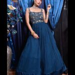 Pavitra Punia Instagram - Style to nas nas mei bhara hai 🧿🦋 Outfit - @labelmraar Styled & conceptualised by - @manishagoyalofficial Mua - @skincoach_ishanagra Hair - @hairby_rohit Jewellery - @mayurgemsjewels Bangles - @devyanibangles Backdrop - @pompomevent Location - STUDIO MRAAR #pavvitrapunia #pavitrapunia #thegirlwithdiamondteeth
