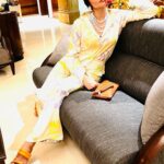 Pavitra Punia Instagram - 🍭 imma always in super model vibes 💋 “ Wearing @ikichic_official Pearl jewels @pretty.lil.thingz_ Clutch @alexandermcqueen Heels- straight from my closet. This beauty is captured by charming khansaab @eijazkhan 💕 #pavvitrapunia #fashion #style #actress #faahionstyle