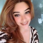 Payal Ghosh Instagram - 🖤🖤 #love