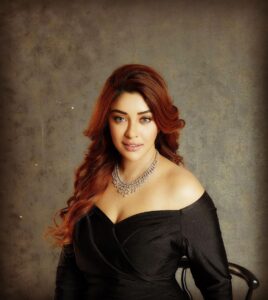 Payal Ghosh Instagram - I’m My favourite 🖤🖤… Happy Valentine’s Day ❤️🌹🧿#valentinesday #love