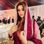 Payal Ghosh Instagram - IFTAAR PARTY #babasiddique #iftarparty #ramazan #purpledelights💜 Outfit : @jiyabyveerdesignstudio Jewellery @rubansaccessories Styled by Akankshakawediastyle 🖤✨ Taj Lands End, Mumbai