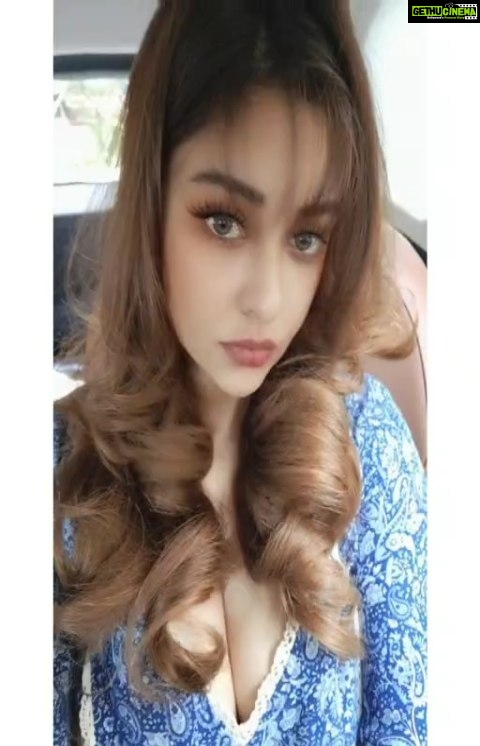 Payal Ghosh Instagram - #blacklove #blueorigin #love and only #Love 🖤🖤🤍💙