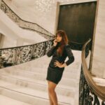 Payal Ghosh Instagram - @itcroyalbengal just the extension of #itcsonarbangla but looks more paletial than any other hotels in #kolkata ITC Royal Bengal