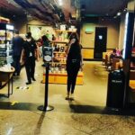 Payal Ghosh Instagram - I AM THE QUEEN OF 48 FRAMES....#love #traveldiaries #delhi 🖤🖤 Mumbai International Airport