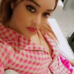 Payal Ghosh Instagram - I'm The Princess Of My Own Fairytale....... #love #lovestory #dubai #dubaidiaries #happiness #twilight #twilightsaga 🖤🌸💫✨